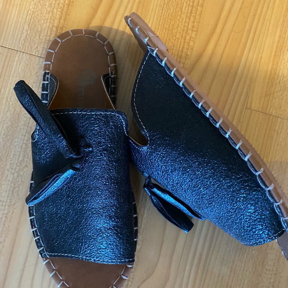 Flat Sandals - image 4